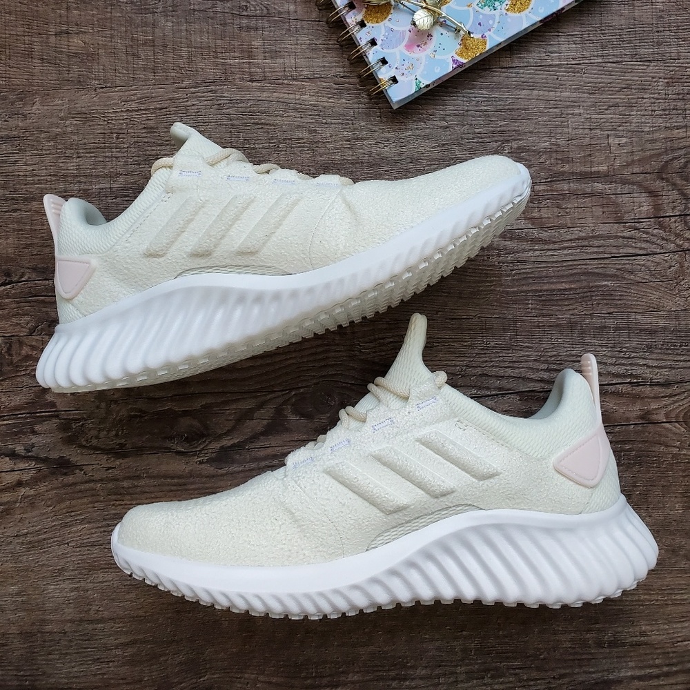NEW adidas Alphabounce CR - Picture 2 of 6